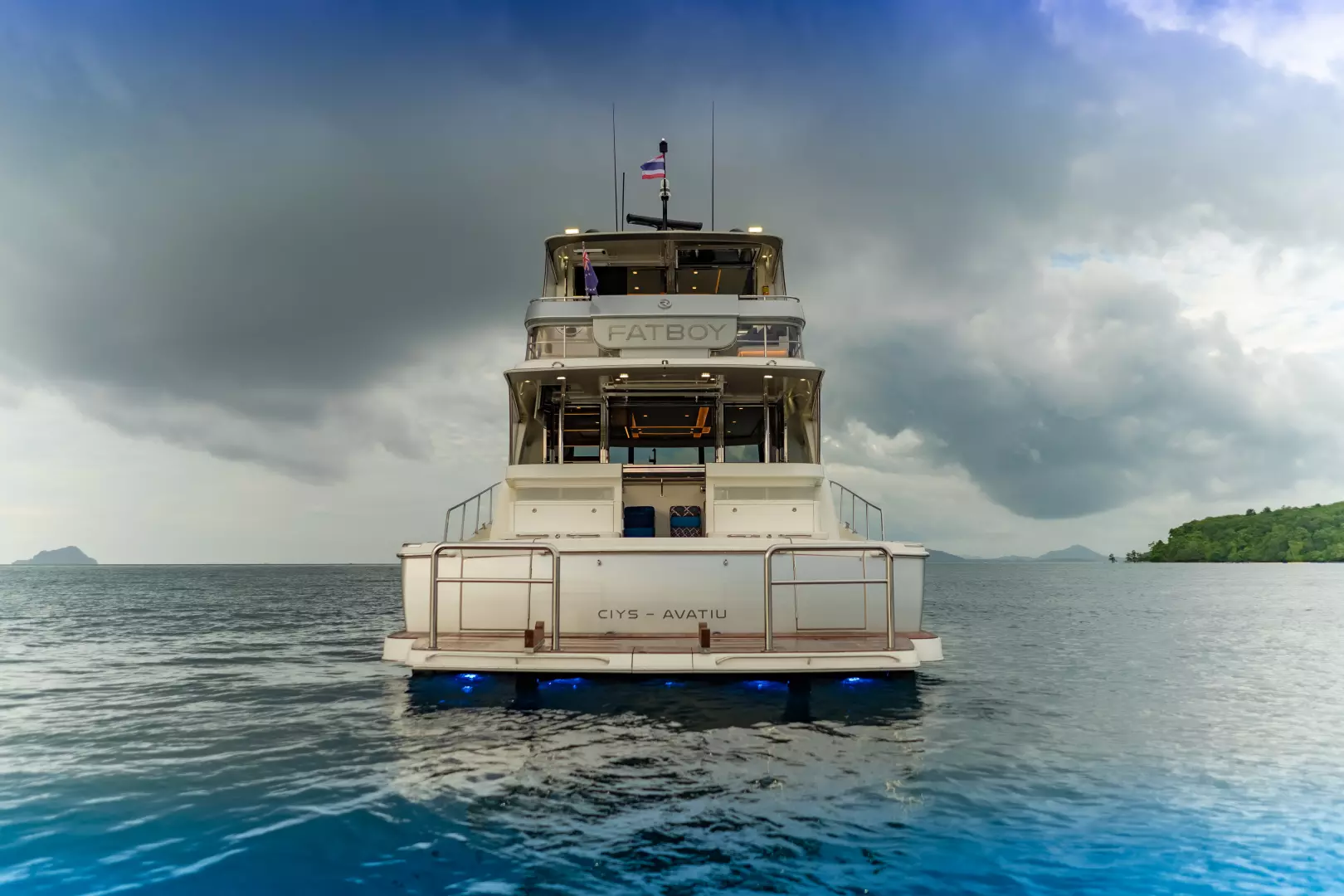 2019 Riviera 68 Sport Motor Yacht - Image 26