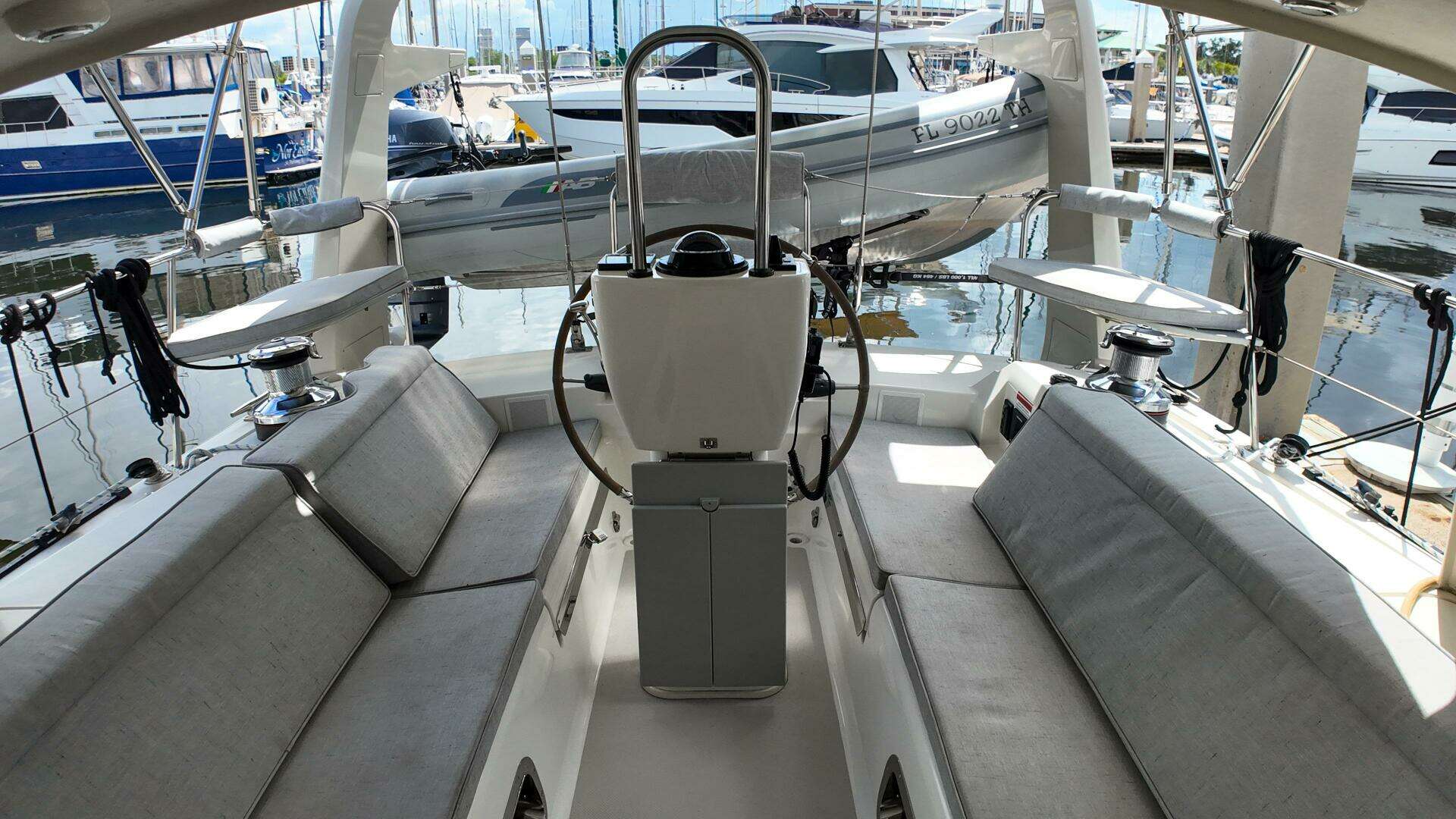 2023 Island Packet 439 - Image 39