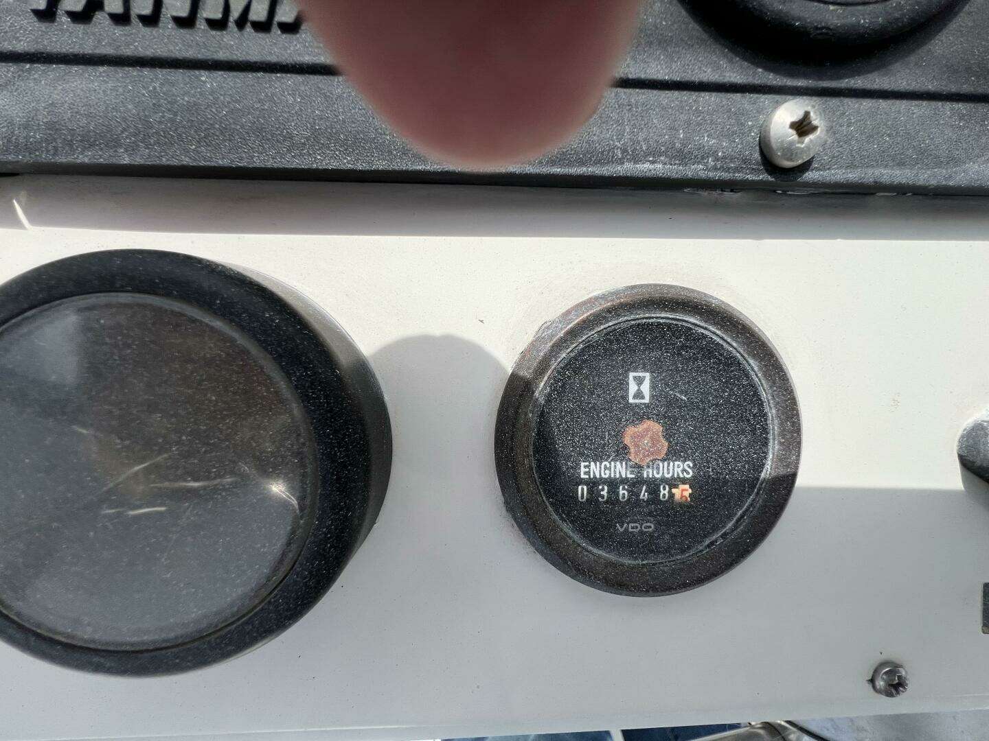 2001 Beneteau 411 - Image 35