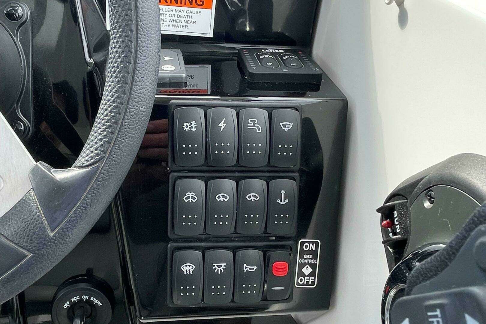 2023 Beneteau Antares 8 - Image 23