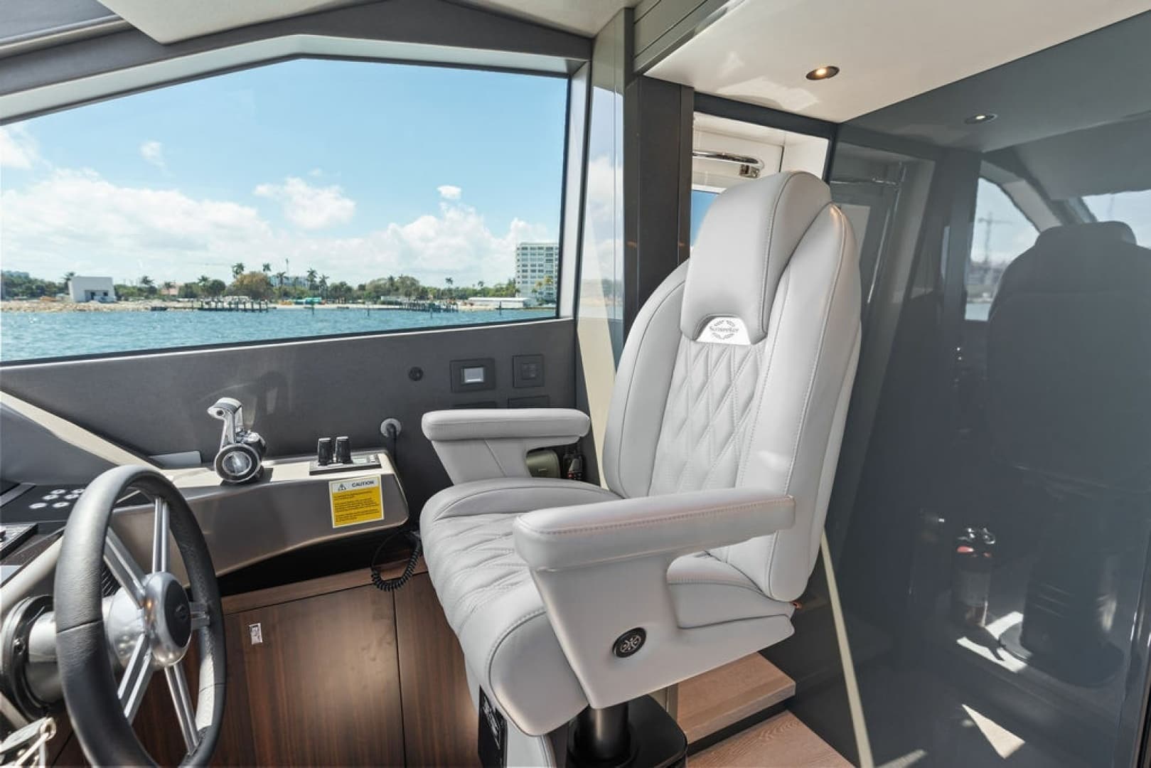 2026 Sunseeker 88 Yacht - Image 51