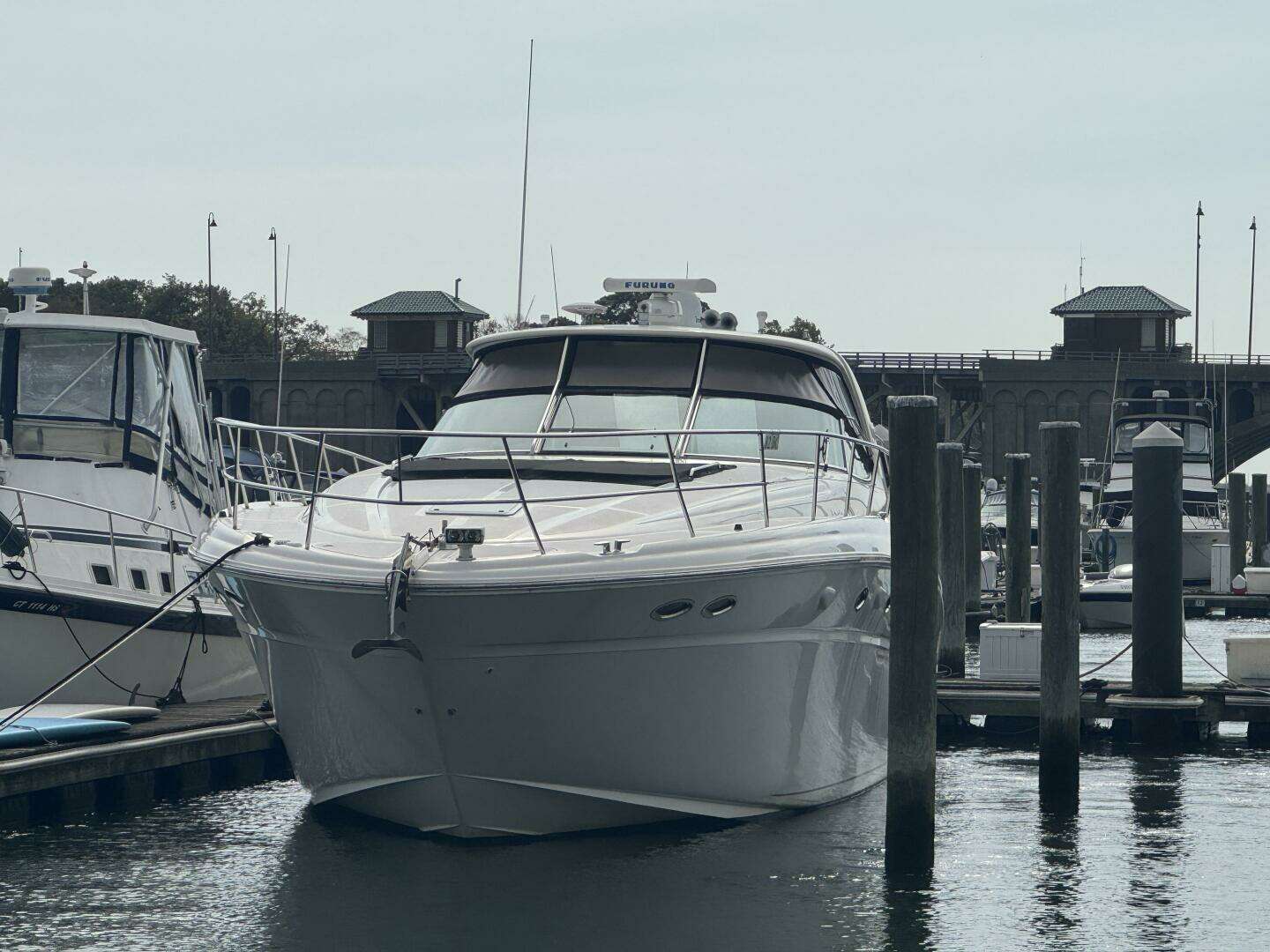 2001 Sea Ray 510 SUNDANCER - Image 2