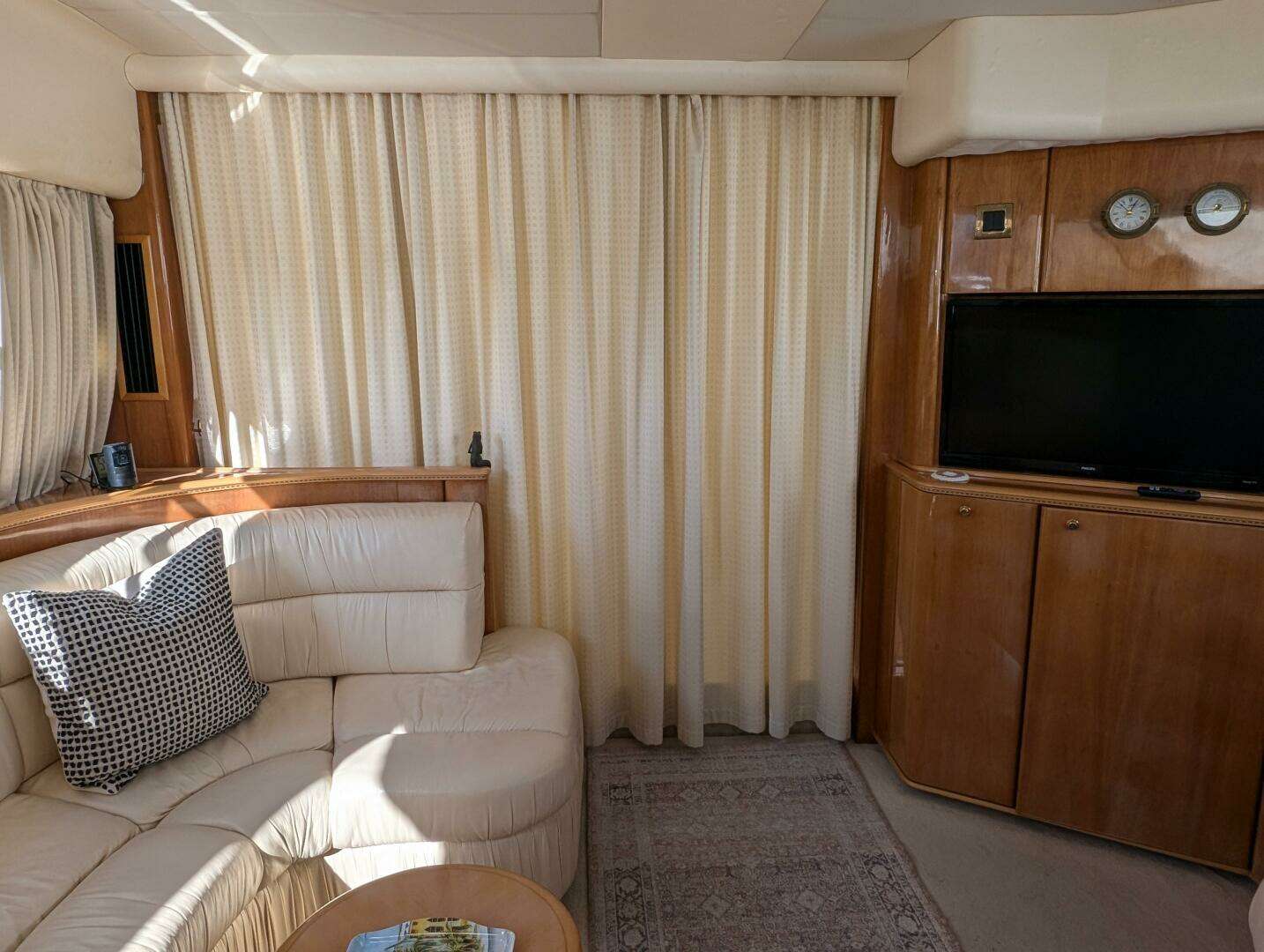 1998 Viking Princess Sport Cruiser - Image 18
