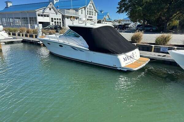 2000 Tiara Yachts 3500 Open
