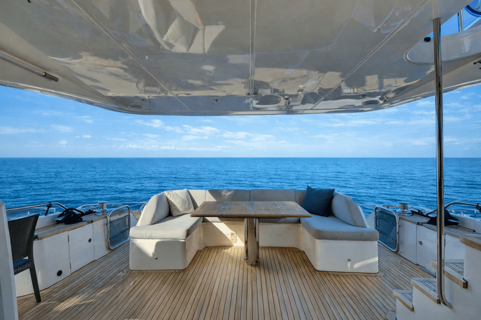 2014 Princess Yachts — - Image 8