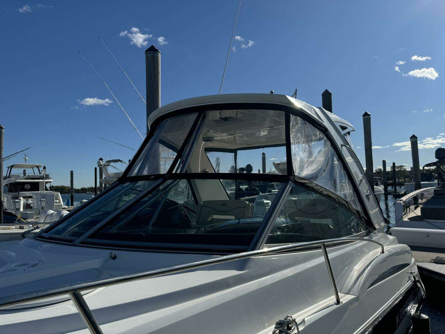 2018 Monterey 335 SY - Image 5