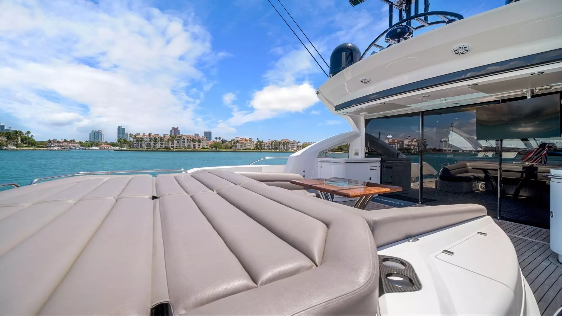 2013 Sunseeker 80 Predator - Image 17