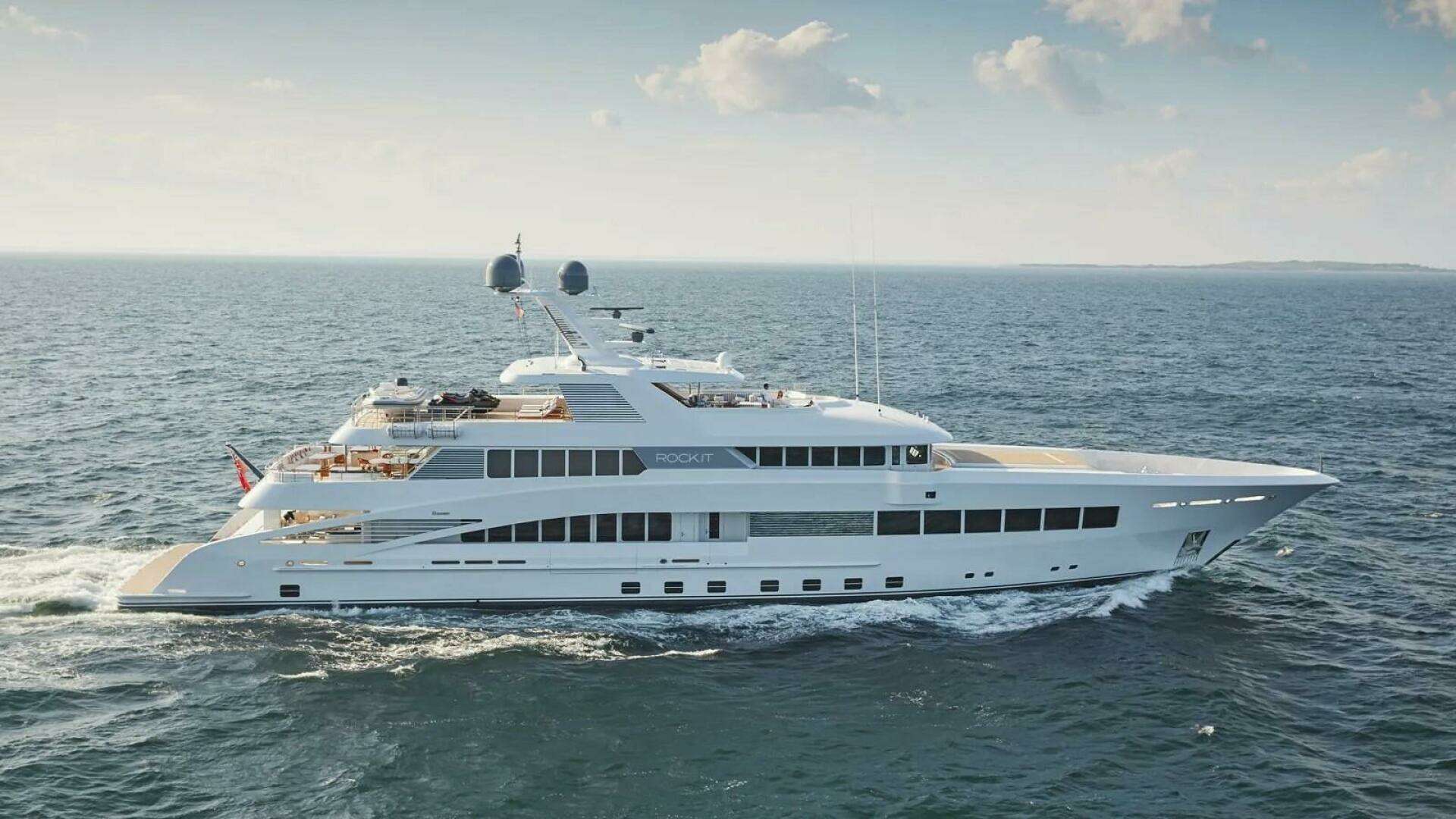 2014 Feadship 60 Meter Motor Yacht - Image 2