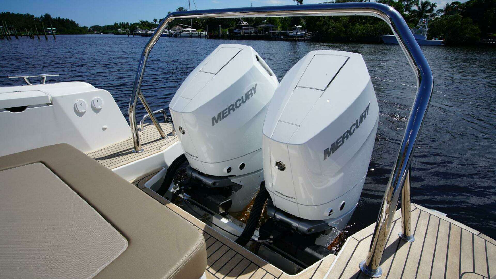 2025 Nimbus Tender 11 - Image 18