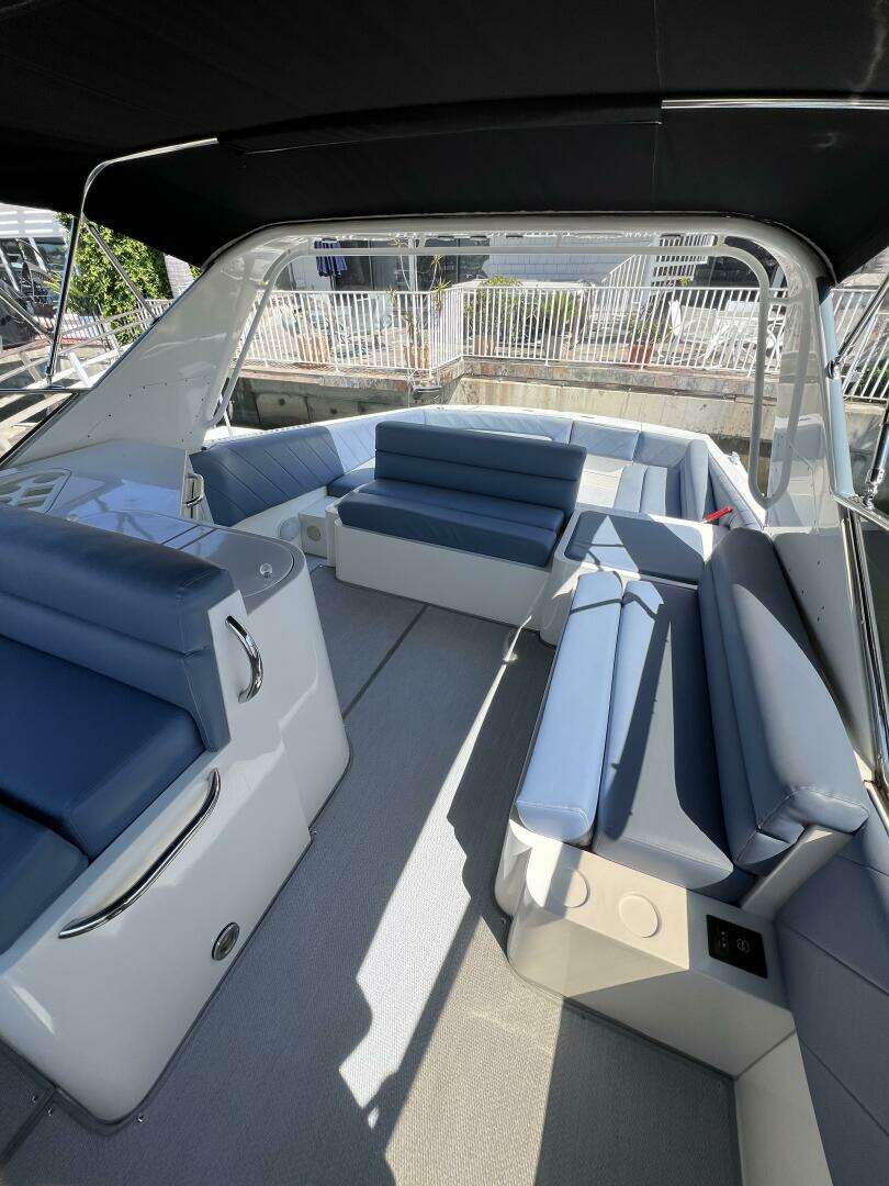1990 Tempest 60 Express - Image 5