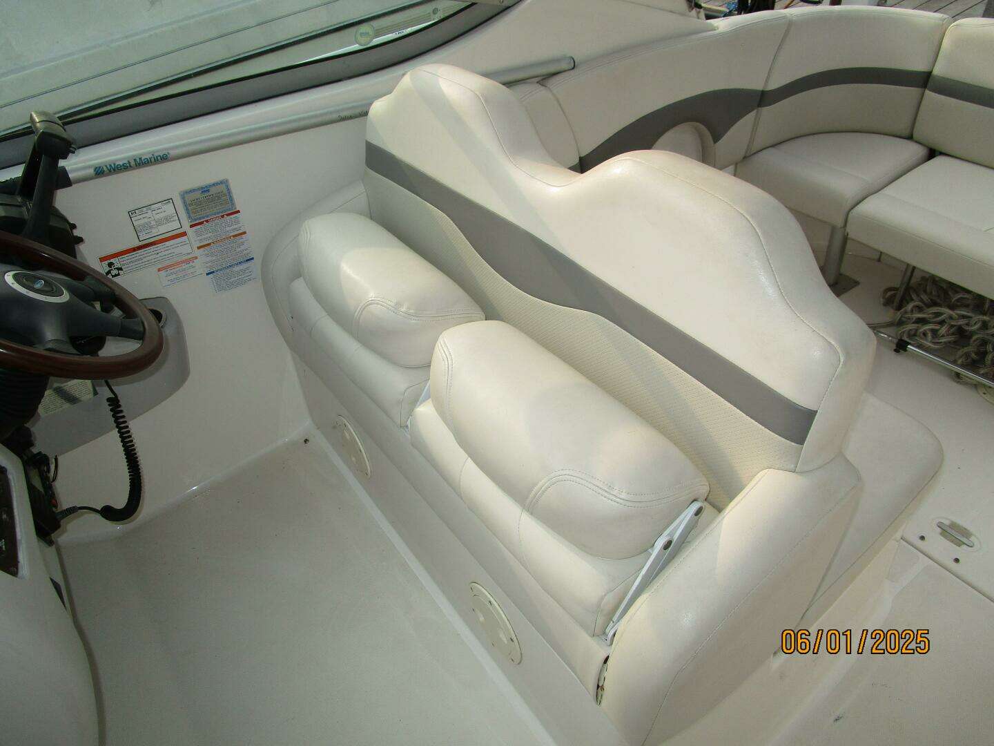 2006 Chaparral Signature 290 - Image 14
