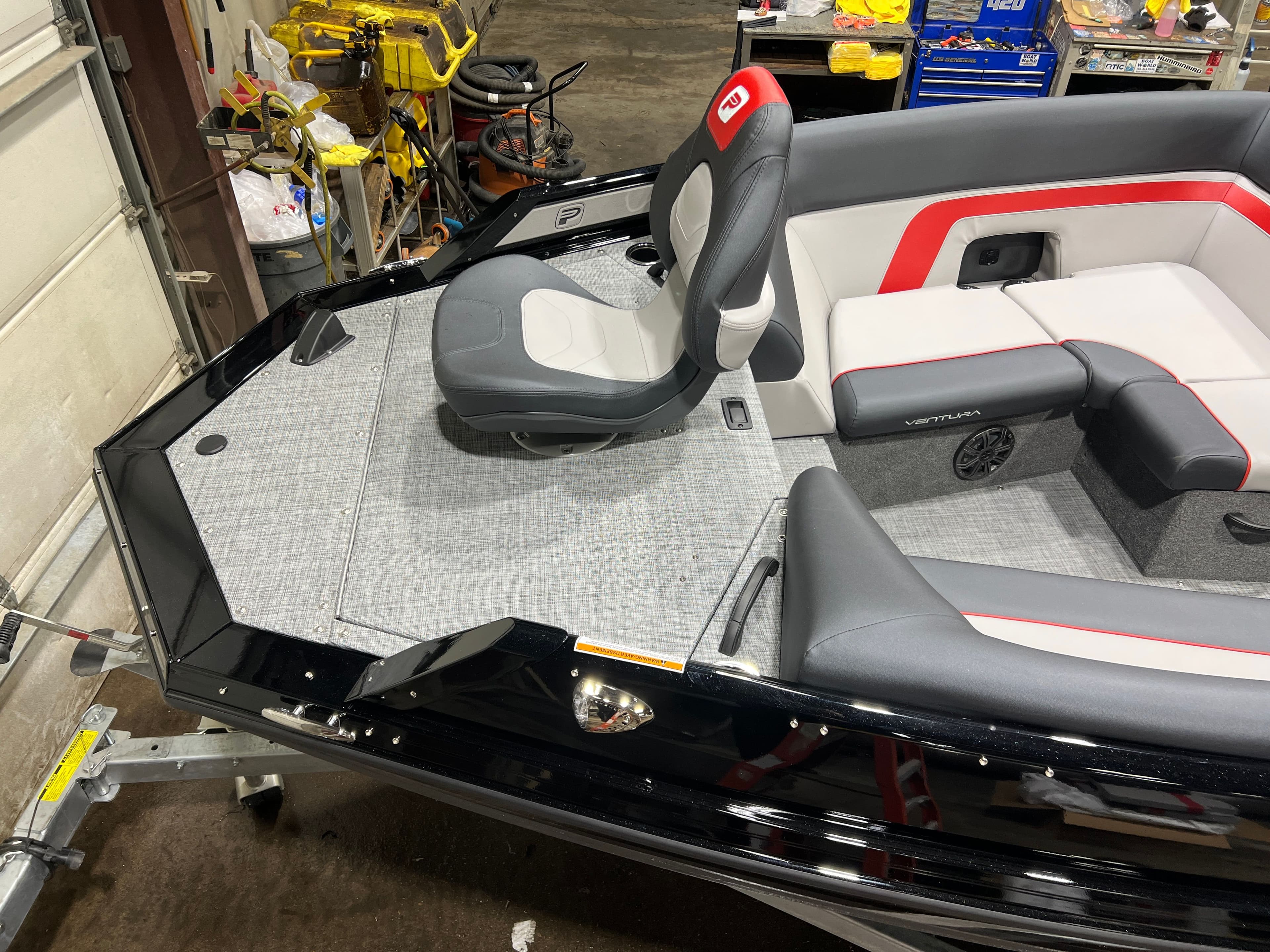 2026 Princecraft Ventura 230 WRL Deckboat & Mercury 4-Stroke EFI - 2