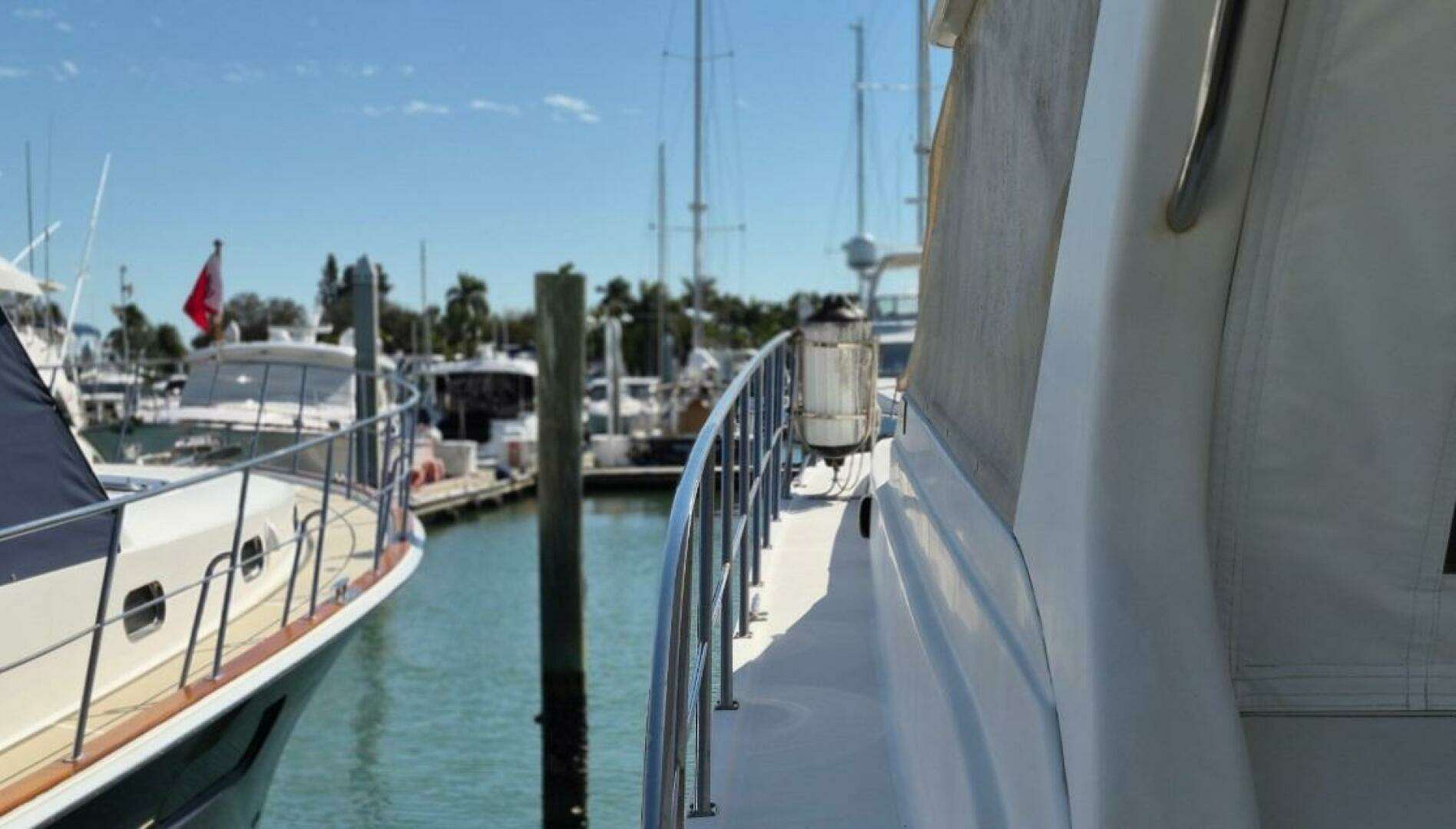 2003 Navigator Californian Veneti - Image 12
