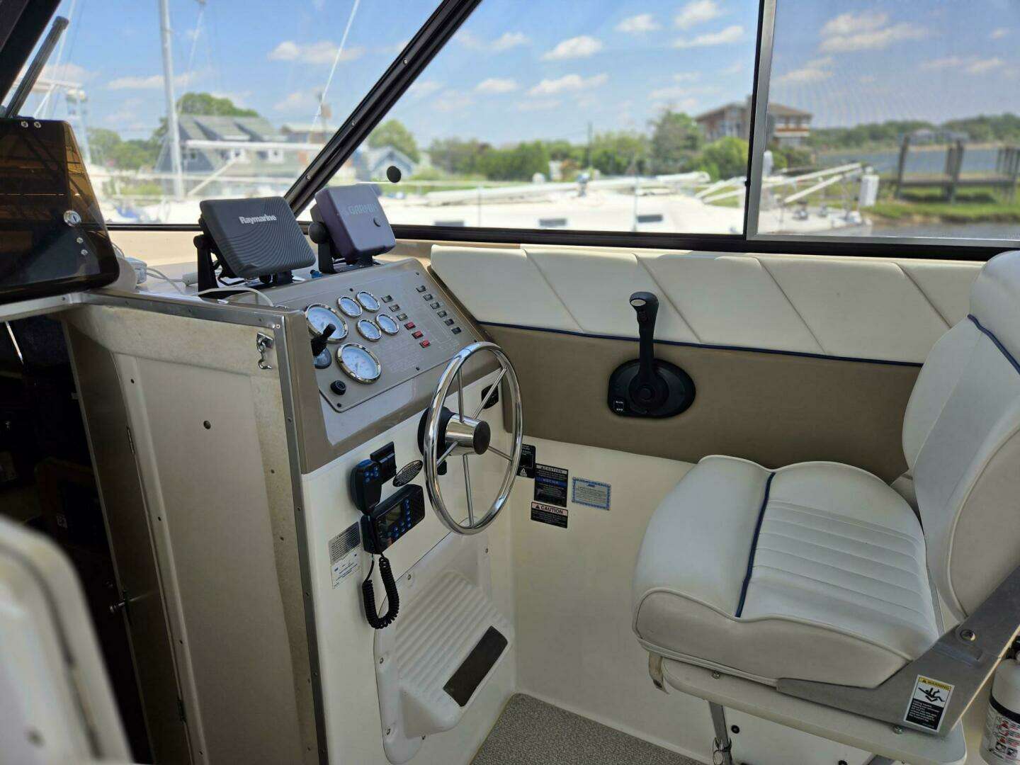2005 Bayliner 289 EC - Image 28