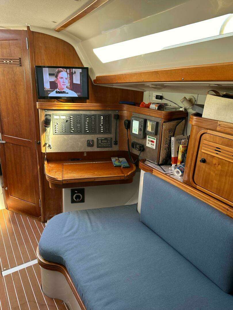 2000 C&C 110 - Image 23