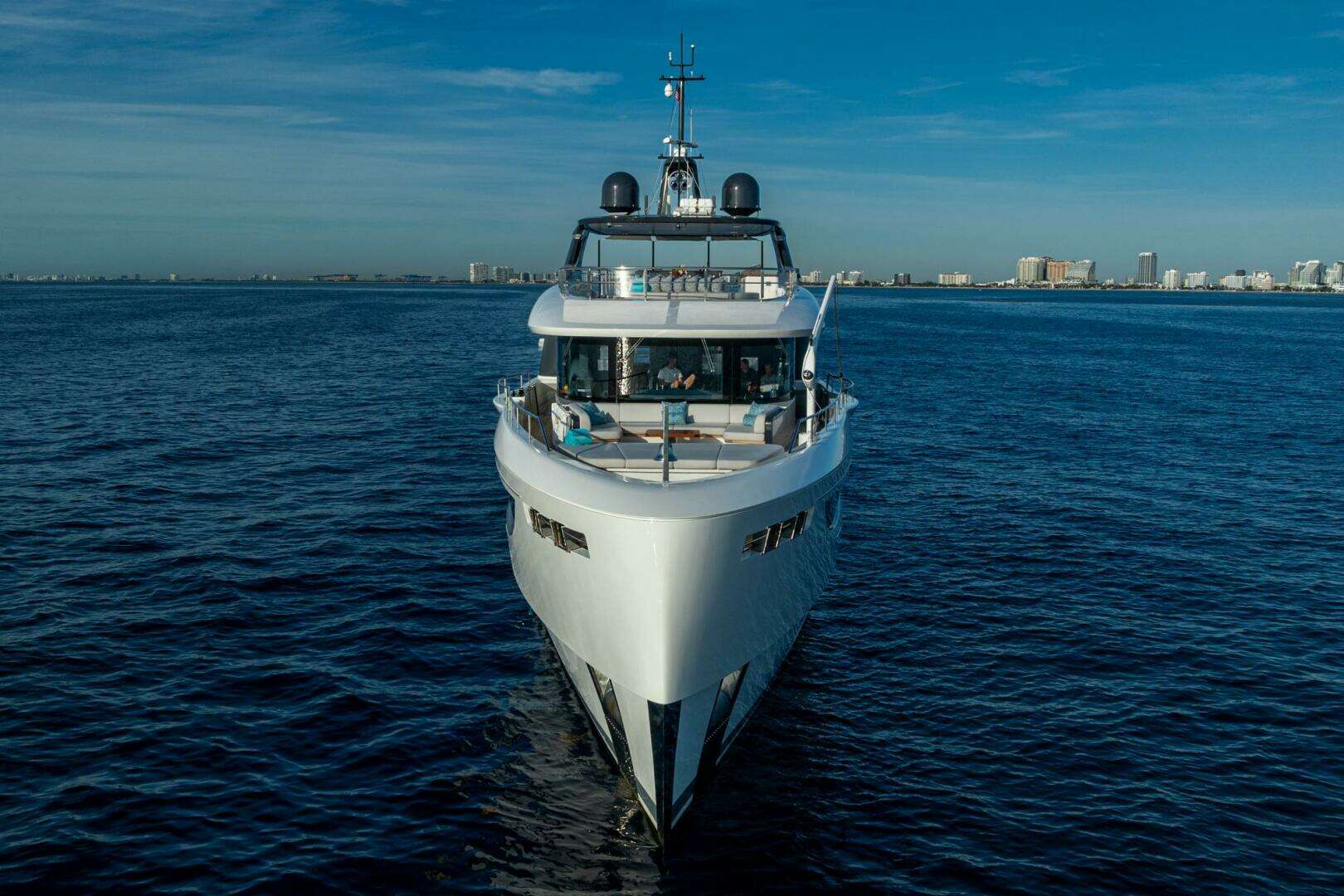 2023 Benetti 34M OASIS - Image 8