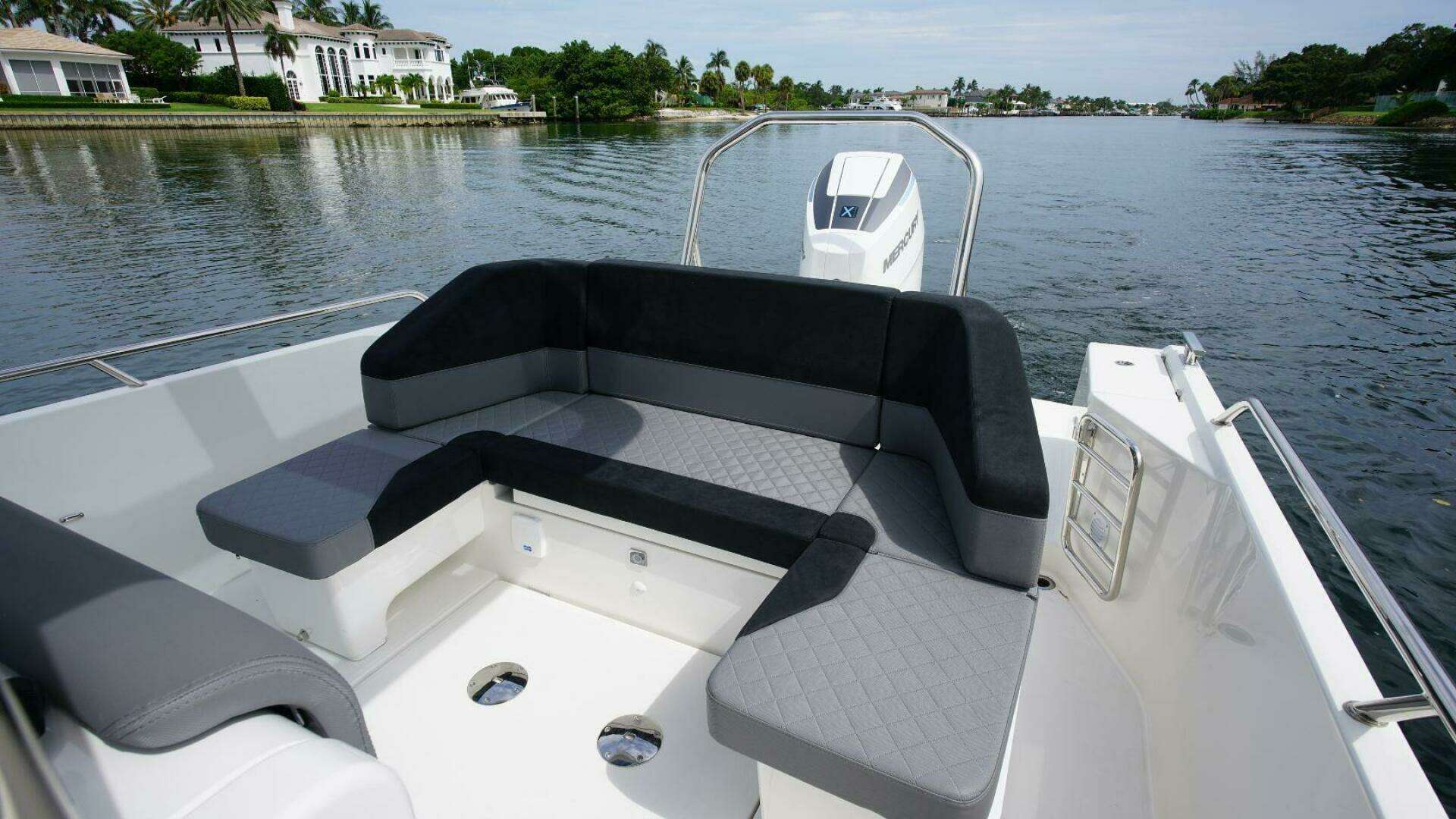 2024 Nimbus Tender 9 - Image 6