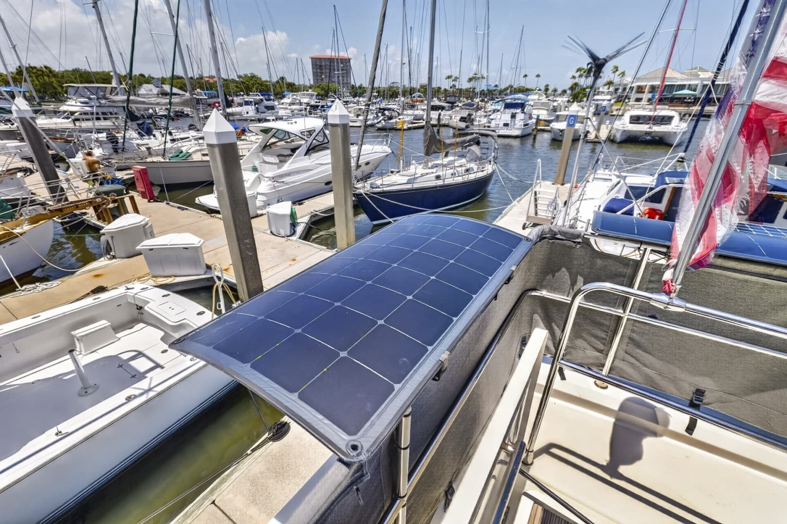 2022 Beneteau Swift Trawler 41 Fly - Image 25