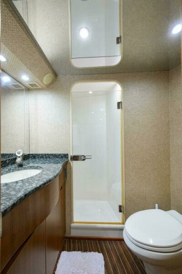 2008 Viking 60 Convertible - Image 42