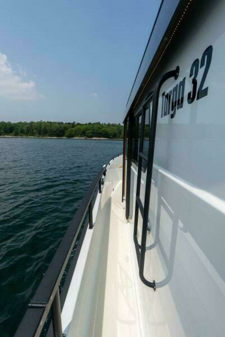 2027 Targa 32 - Image 25