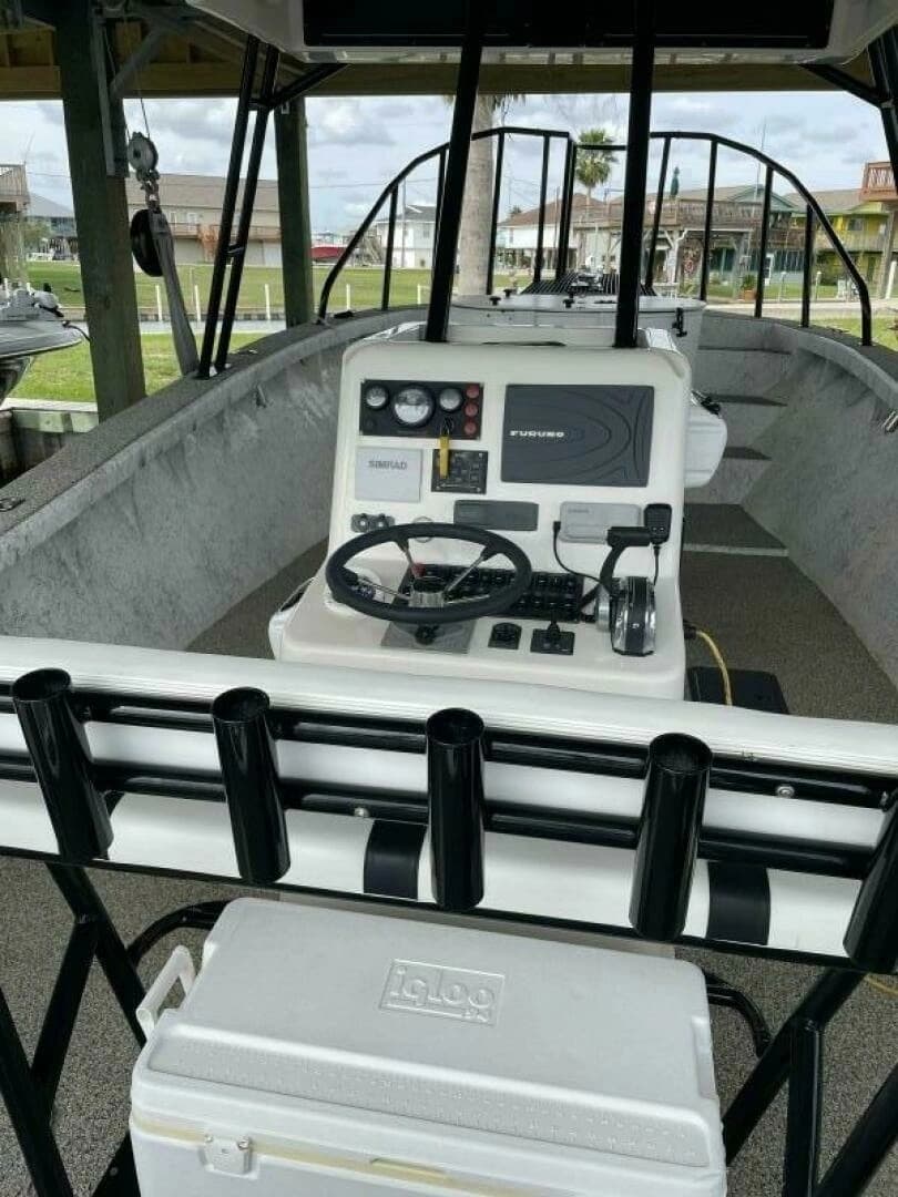 1997 Custom 31 Center Console - Image 46