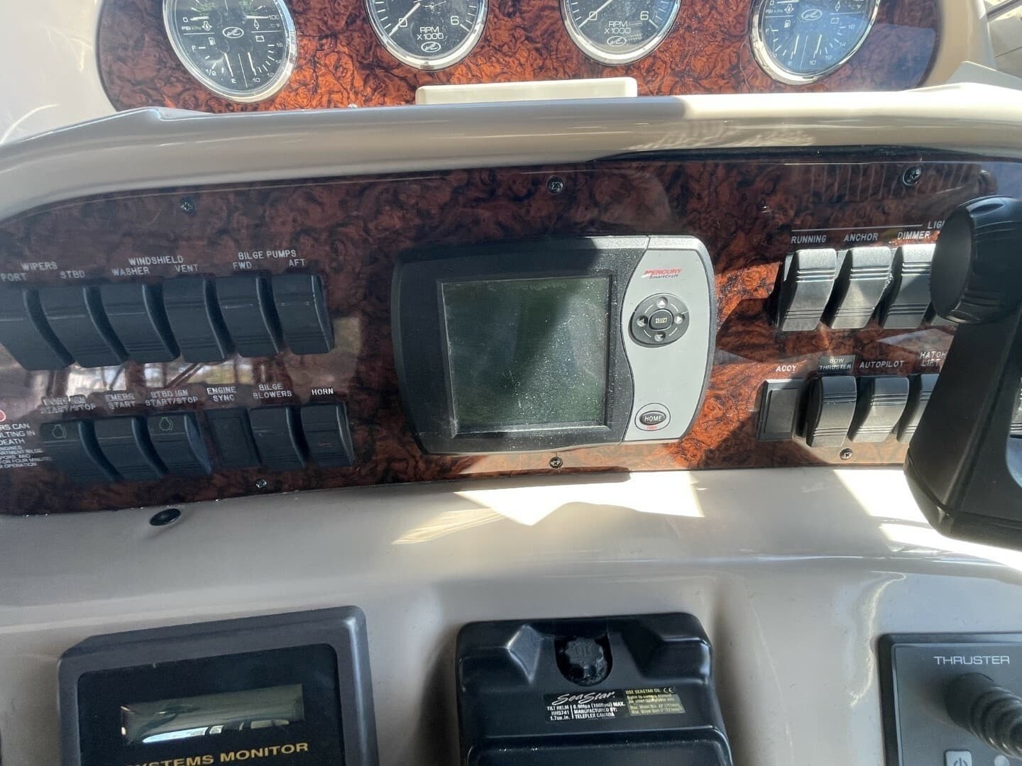 2006 Sea Ray 360 Sundancer - Image 17