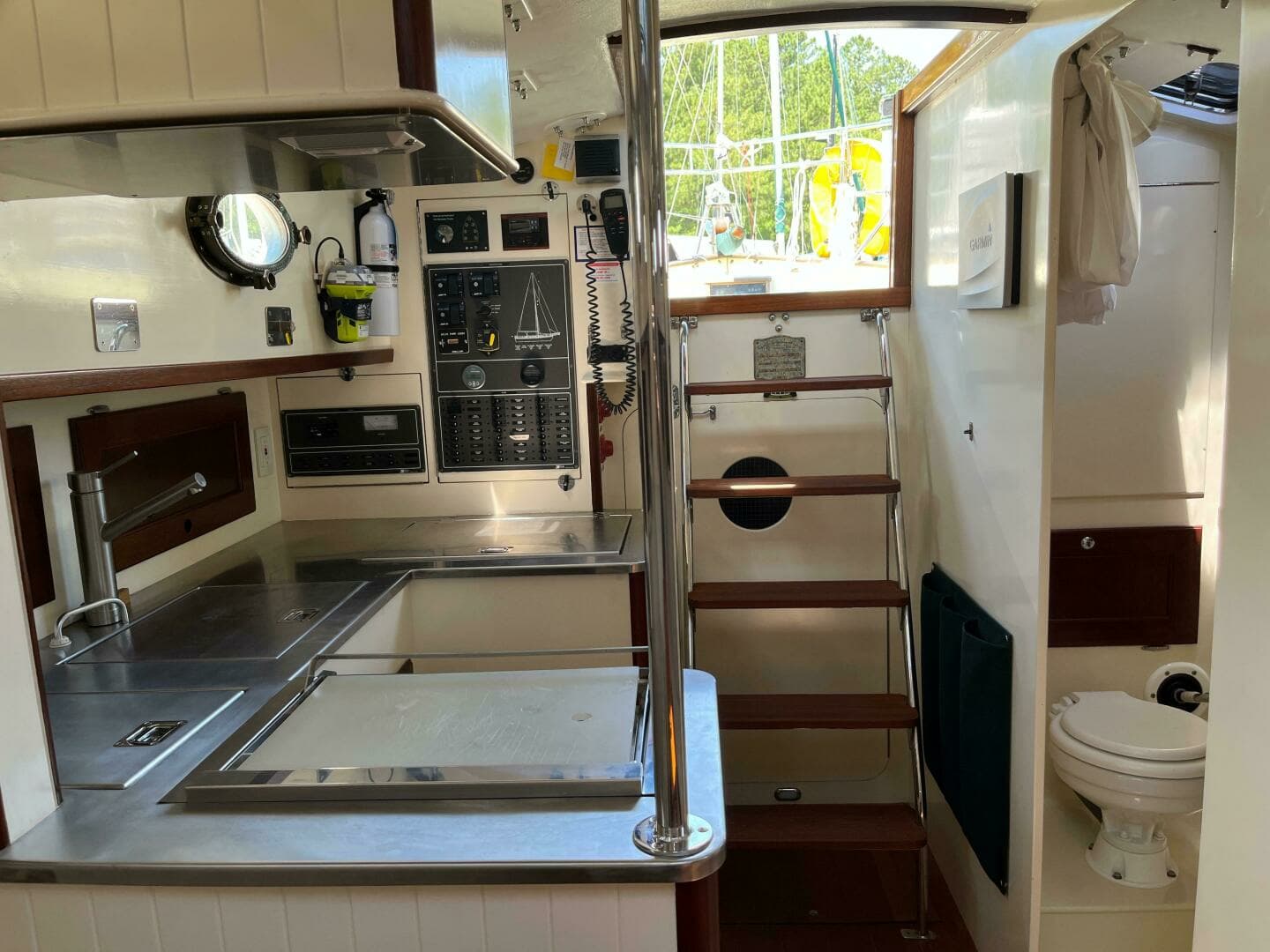 1974 Alajuela Yacht Corp. 38 - Image 6