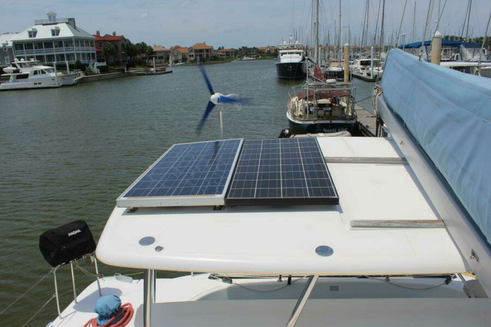 2010 Lagoon 380 - Image 14