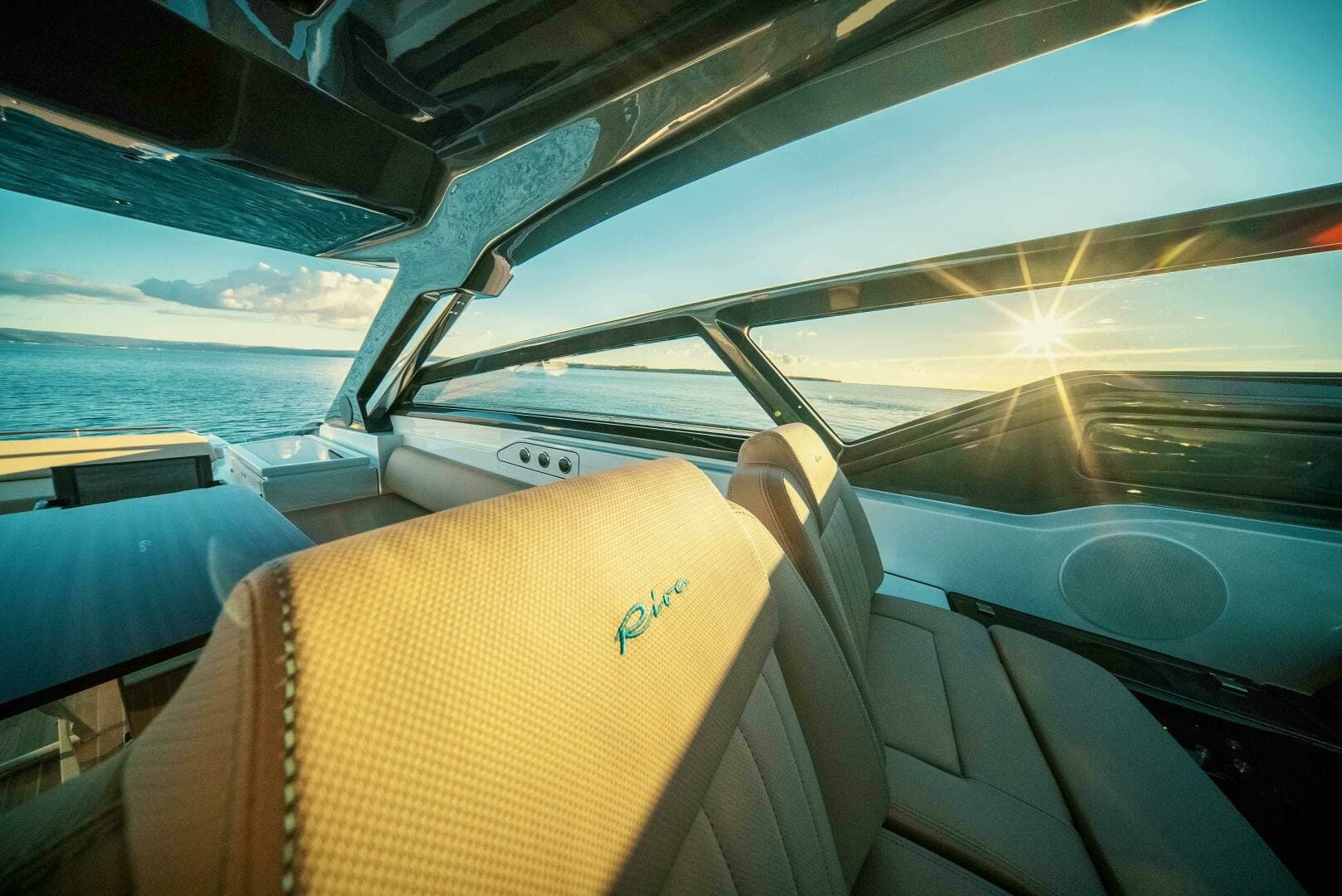 2023 Riva — - Image 42