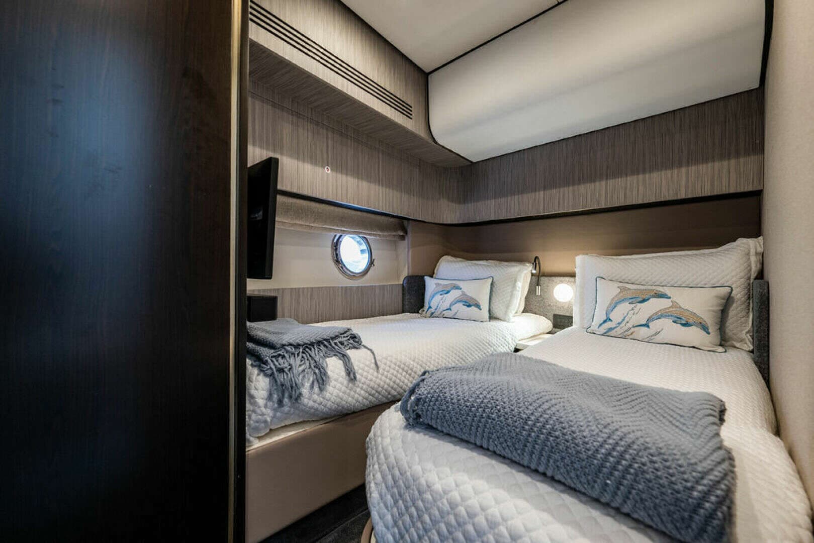 2022 Azimut 55 FLY - Image 28