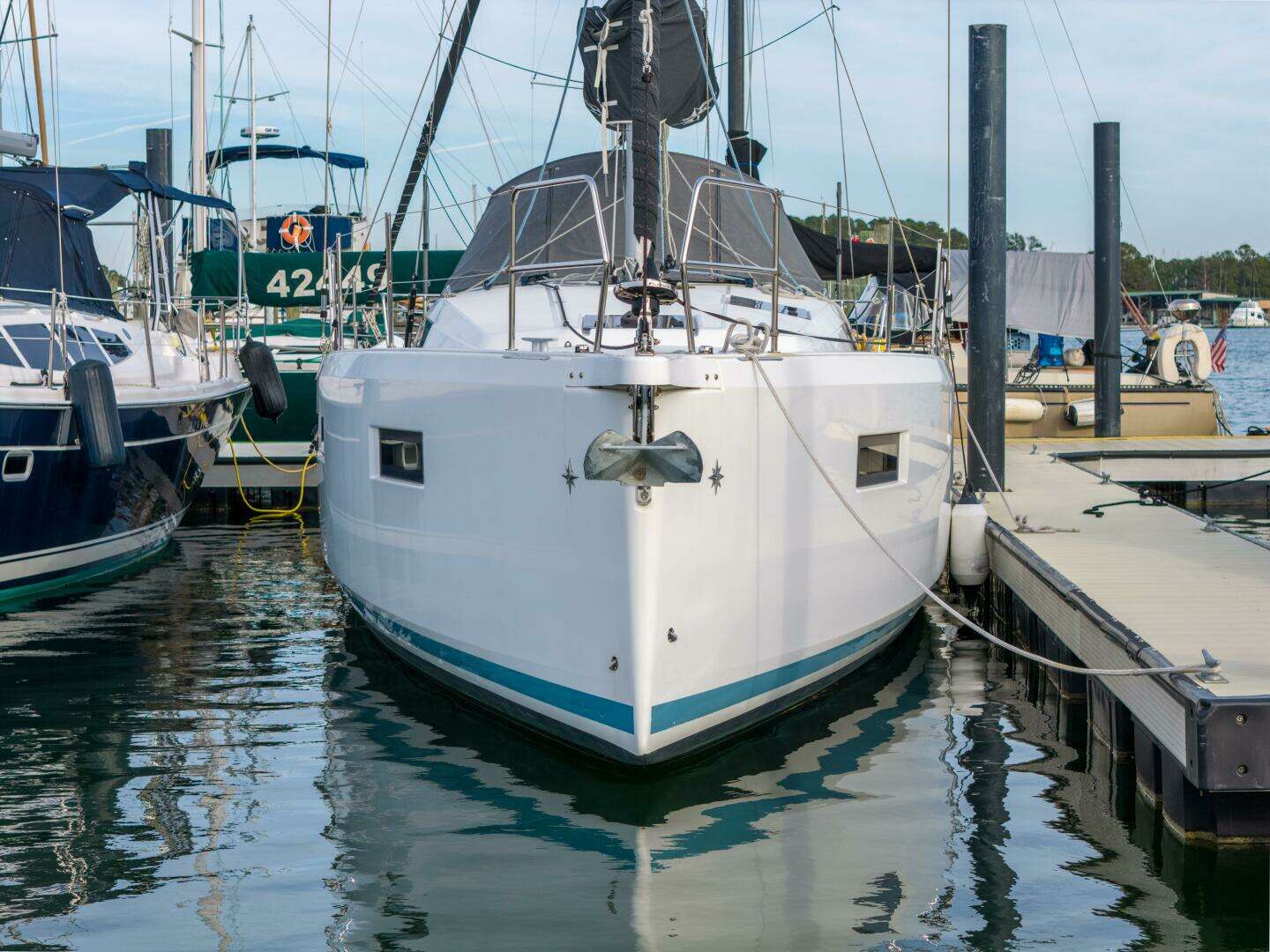 2023 Jeanneau Sun Odyssey 410 - Image 9