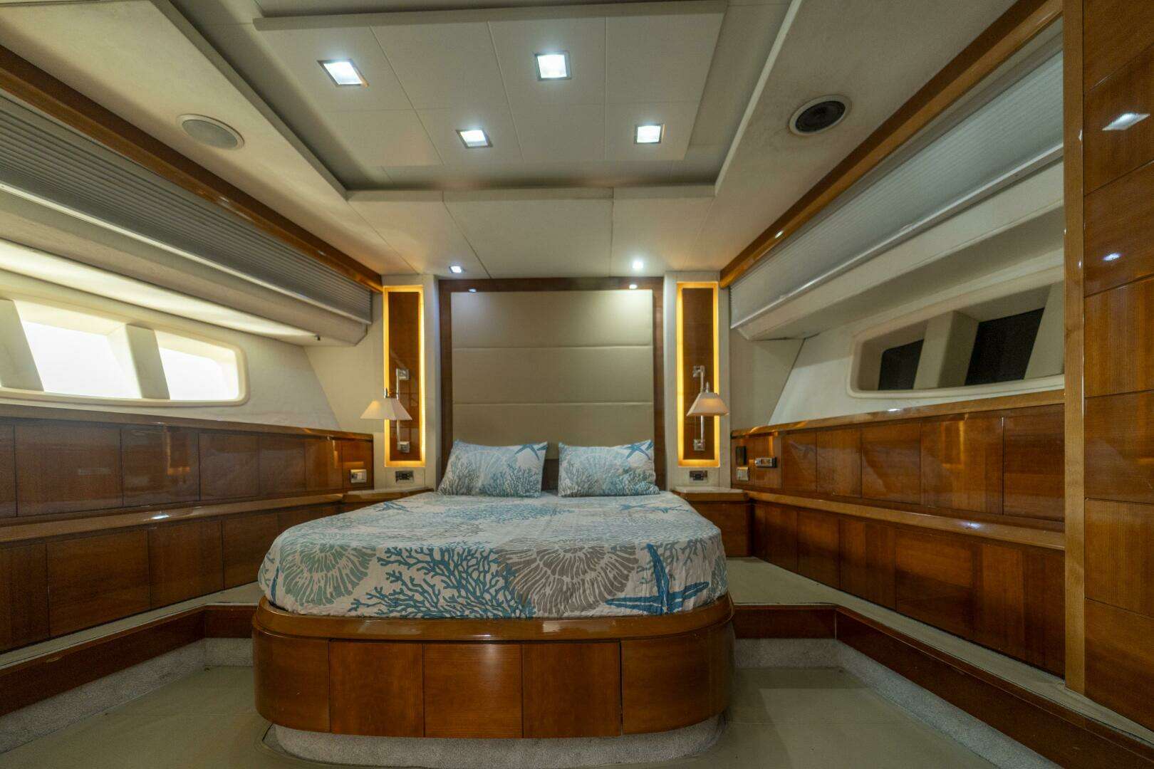 2008 Azimut 75 - Image 89