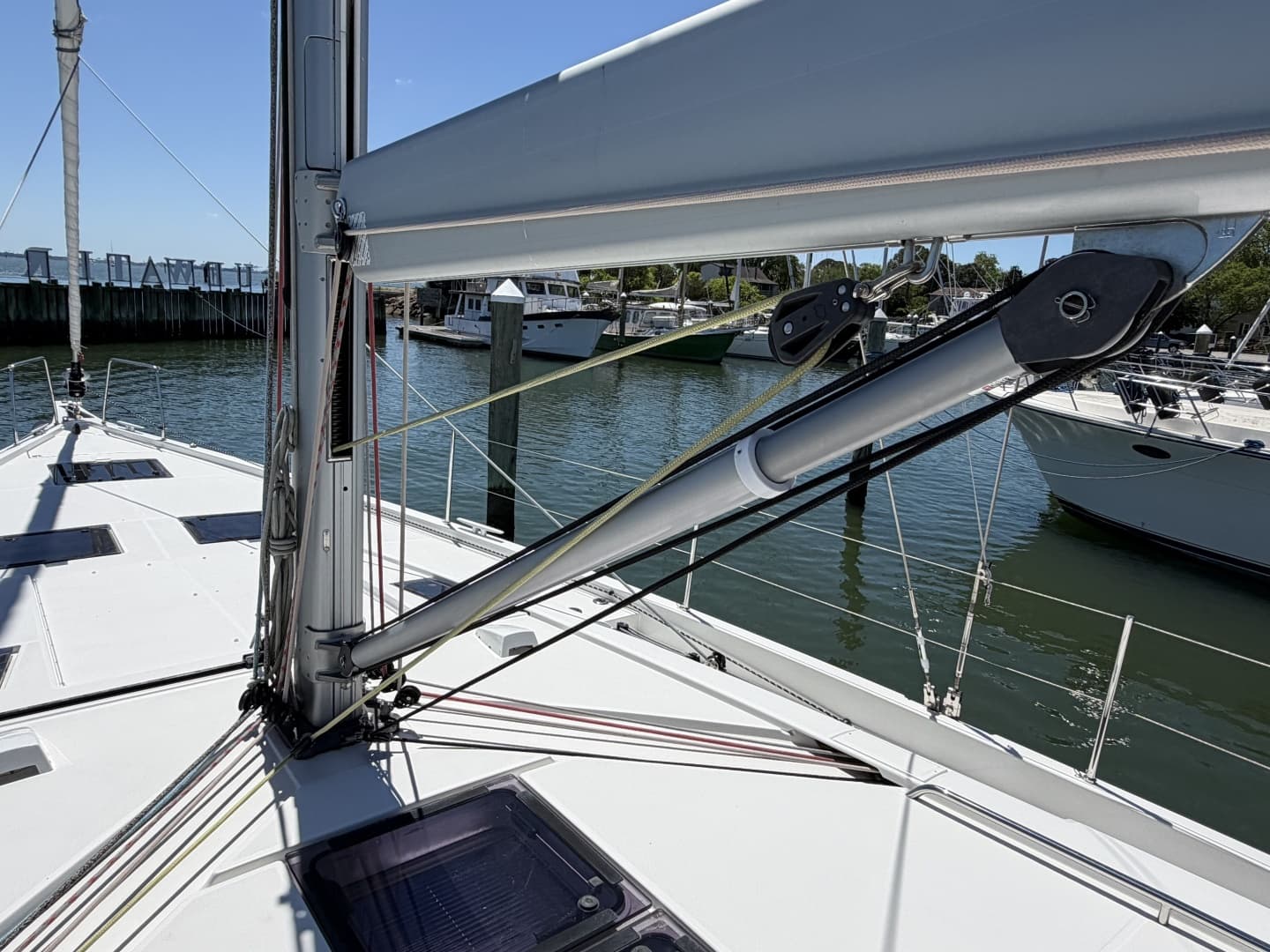 2022 Beneteau Oceanis Yacht - Image 57