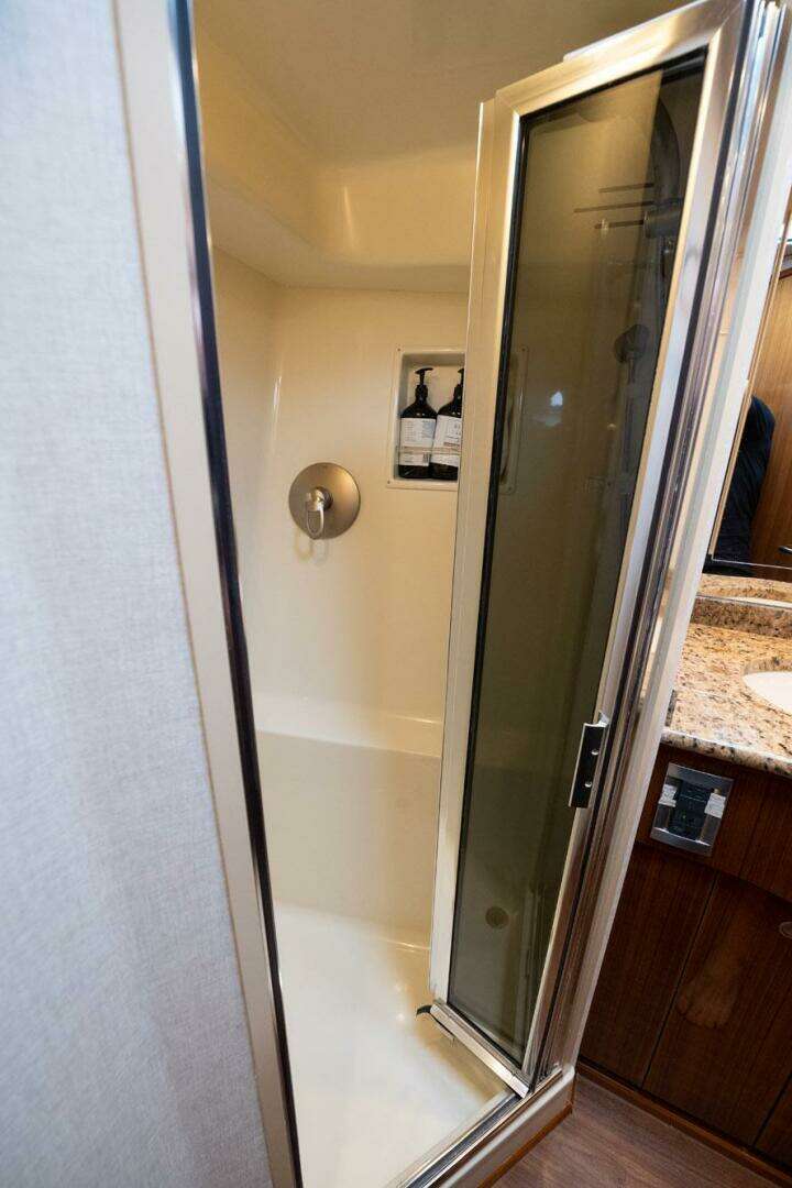 2007 Viking Convertible - Image 30