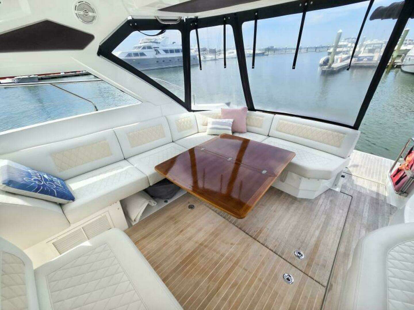 2019 Beneteau Gran Turismo 40 - Image 10