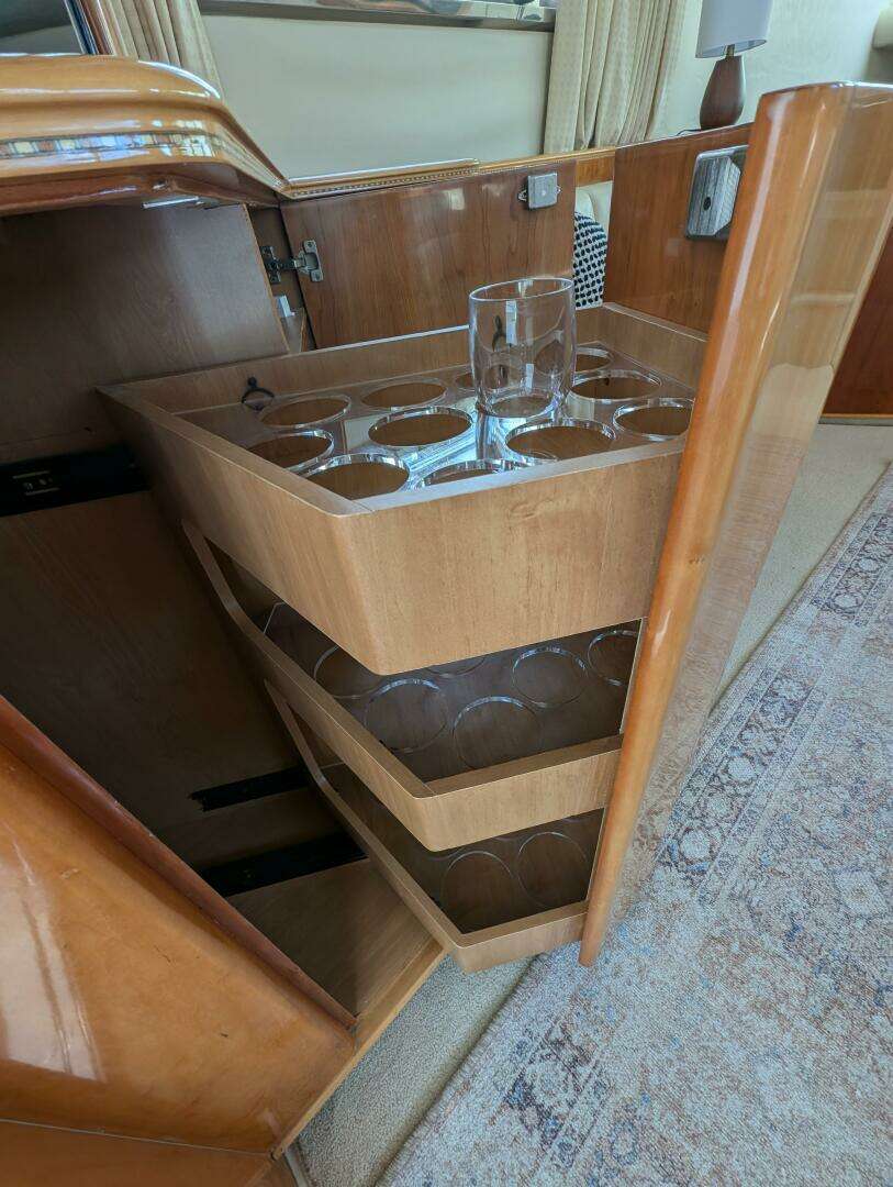 1998 Viking Princess Sport Cruiser - Image 22