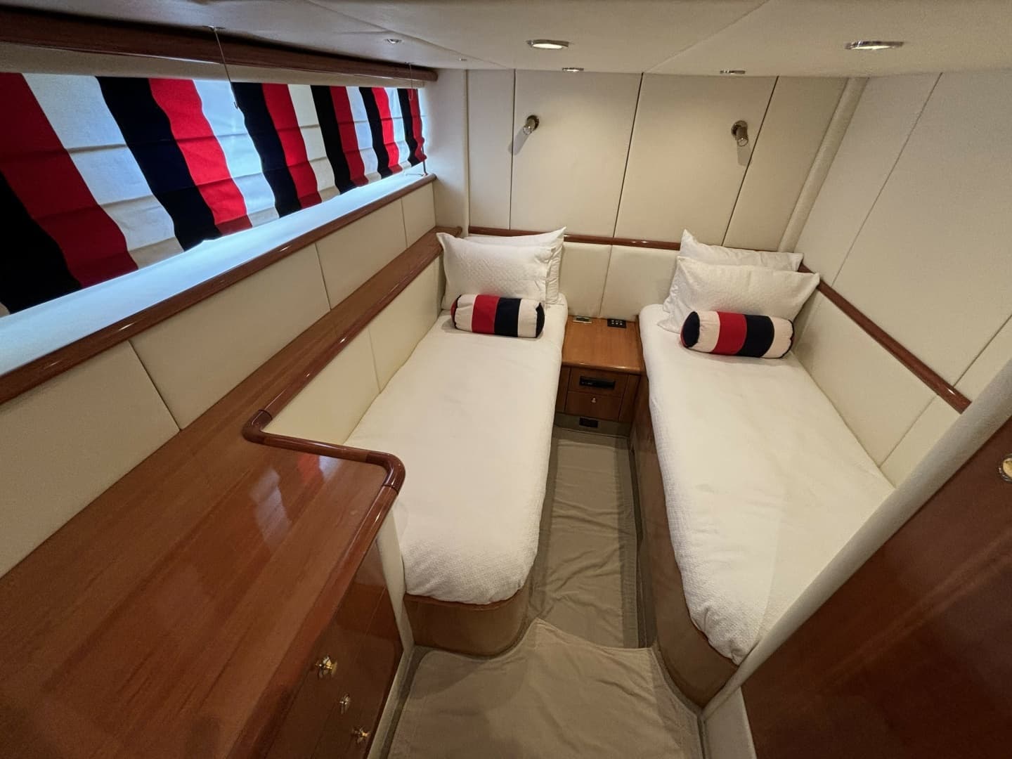 1999 Sunseeker Predator 63 - Image 11