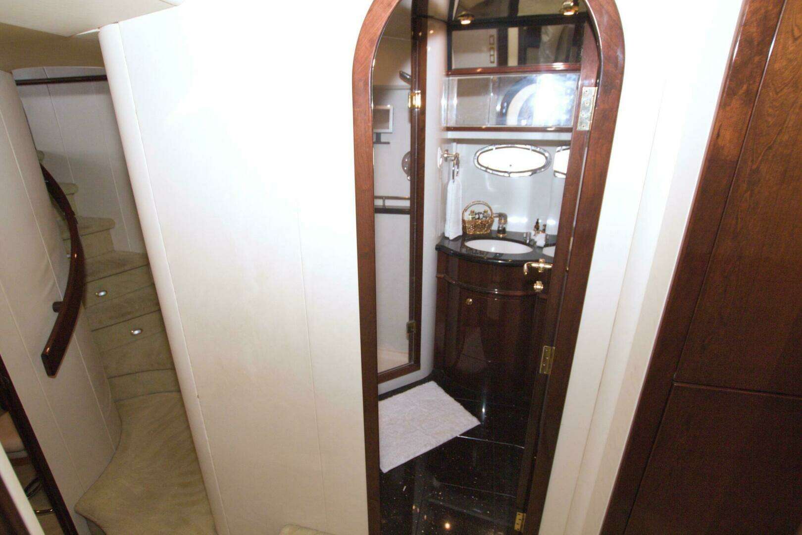 2005 Neptunus 62 Flybridge - Image 63