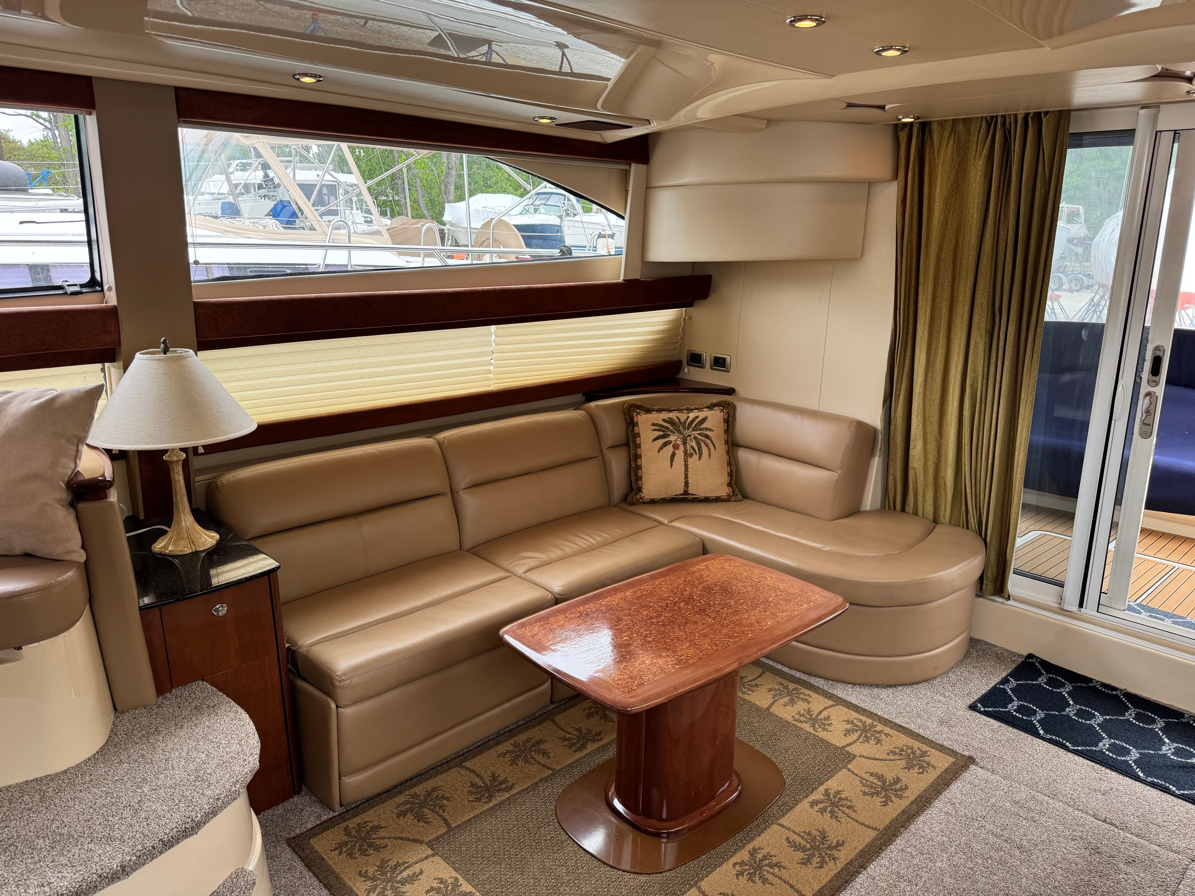2008 Meridian 391 Sedan - 21