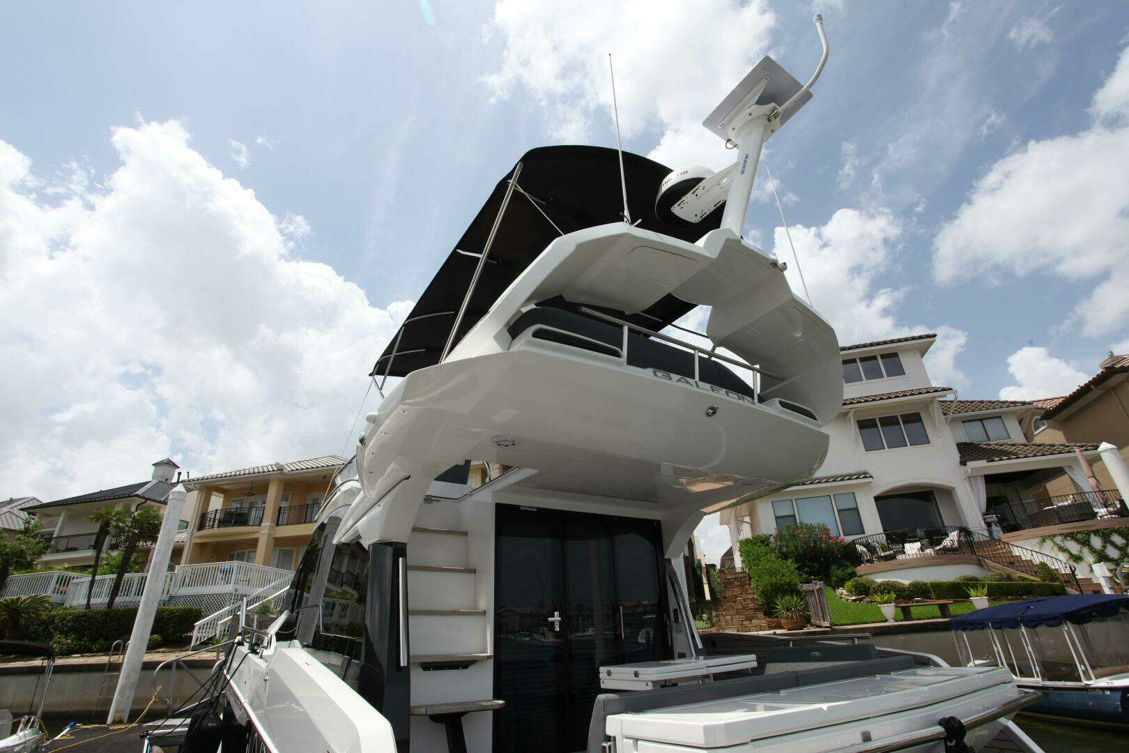 2025 Galeon — - Image 31