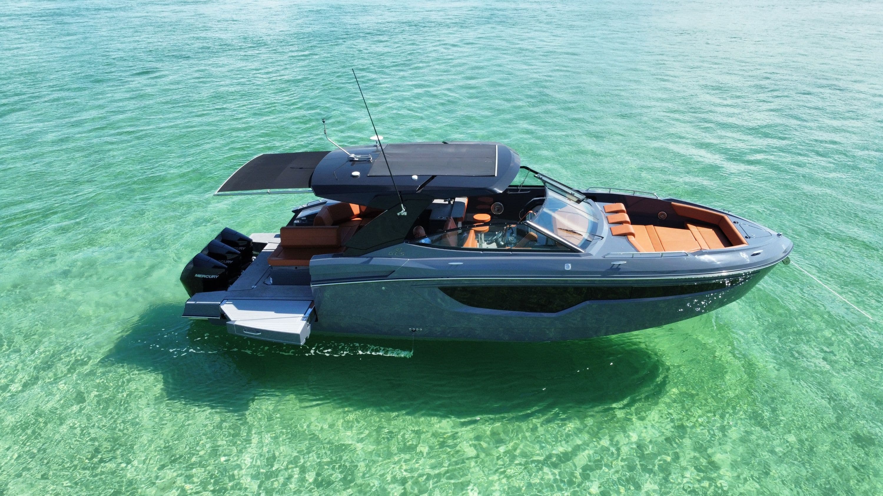 2023 CRUISERS YACHTS 38 GLS OB - Image 10