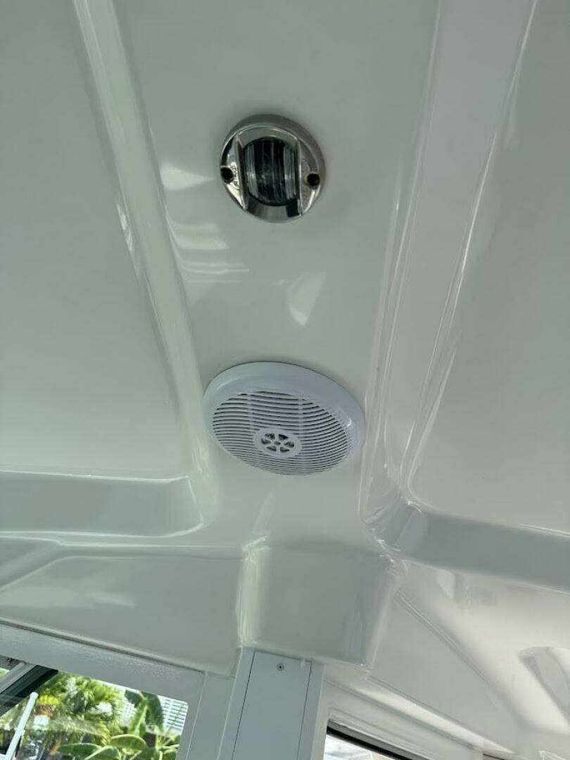 2006 Sea Ray 40 Motoryacht - Image 32