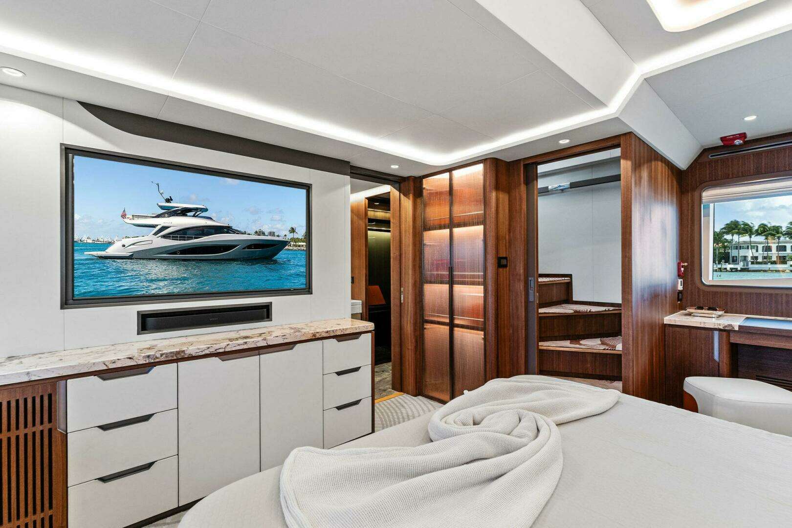 2027 Aquitalia Yachts Flybridge - Image 29
