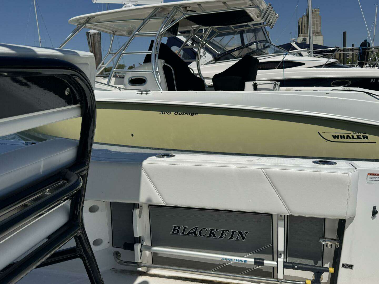 2020 Blackfin 212 CC - Image 17