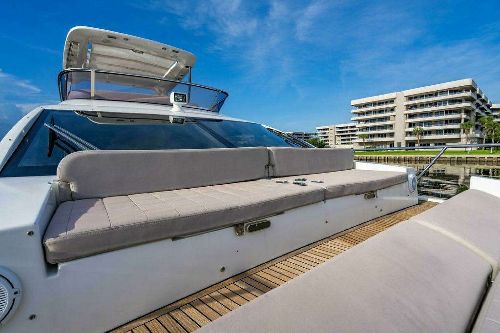 2015 Azimut Fly 50 - Image 33