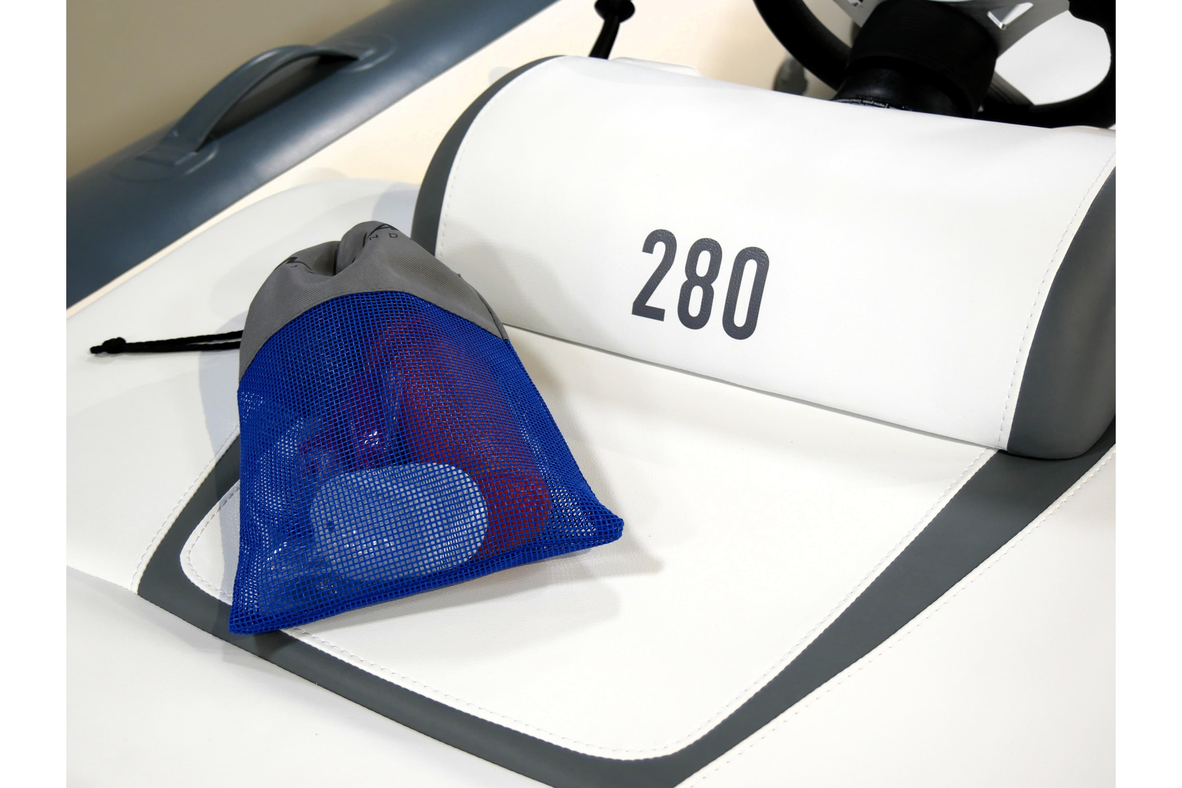 2026 Williams Jet Tenders Minijet 280 seat with blue mesh bag.