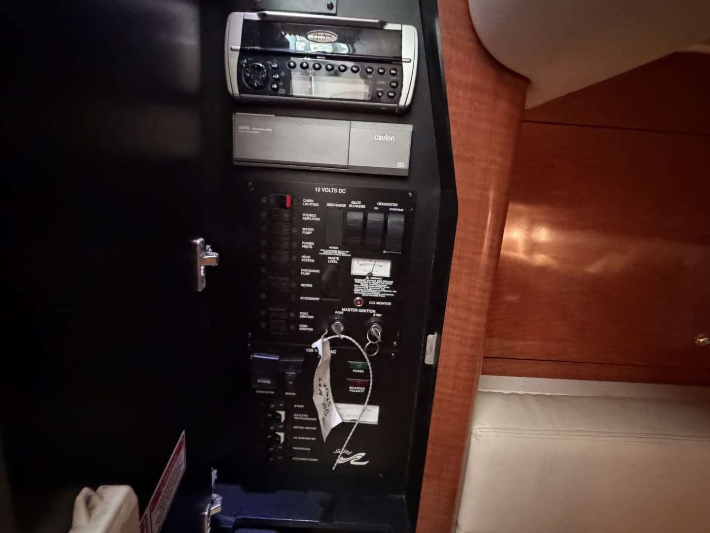 2003 Sea Ray 320 Sundancer - Image 13