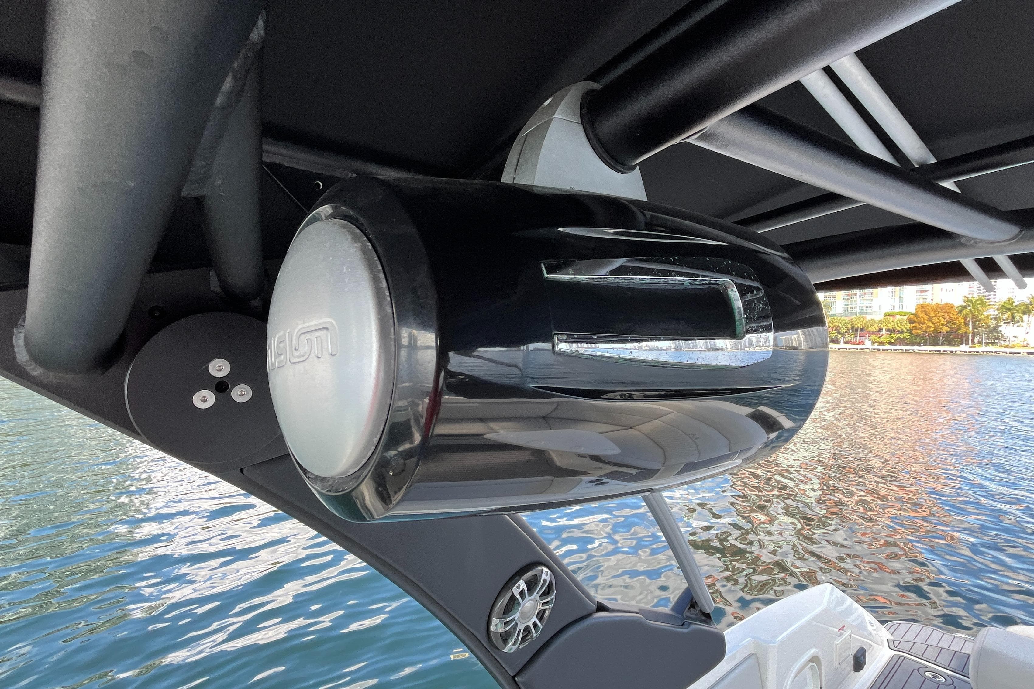 2021 Sea Ray SLX 280 boat with premium audio system on a sunny day.