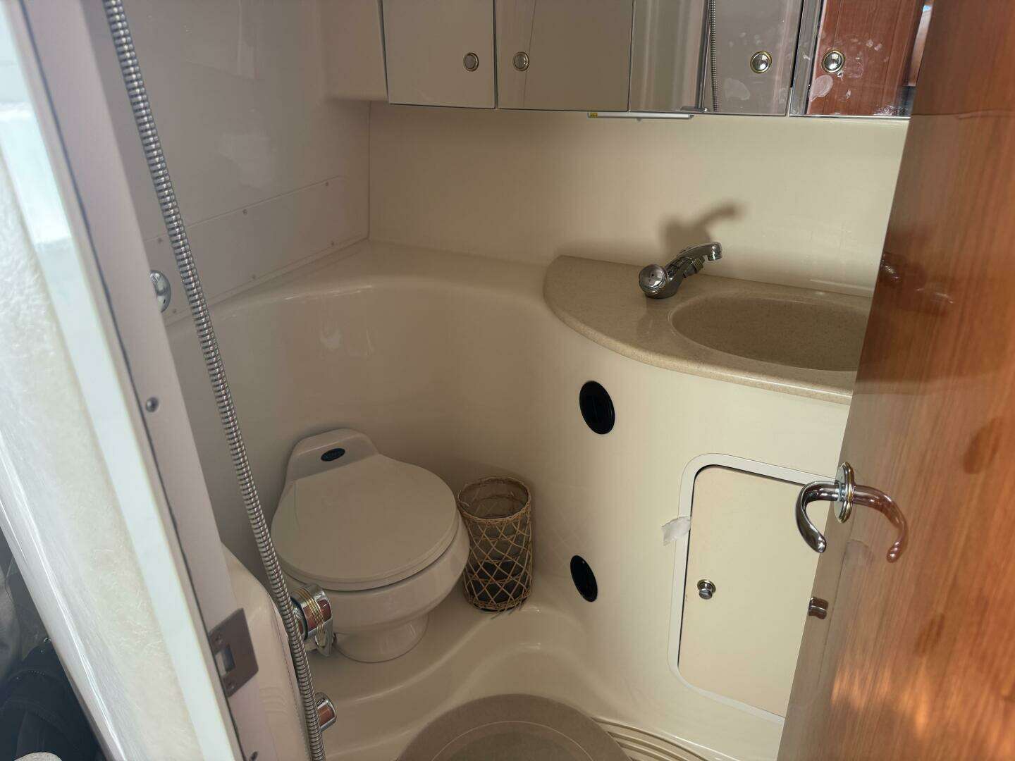 2002 Sea Ray 360 Sundancer - Image 33