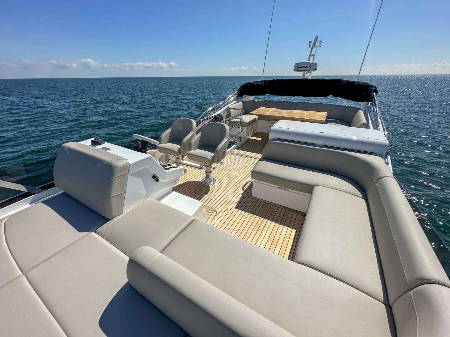 2024 Sunseeker 55 Manhattan - Image 25